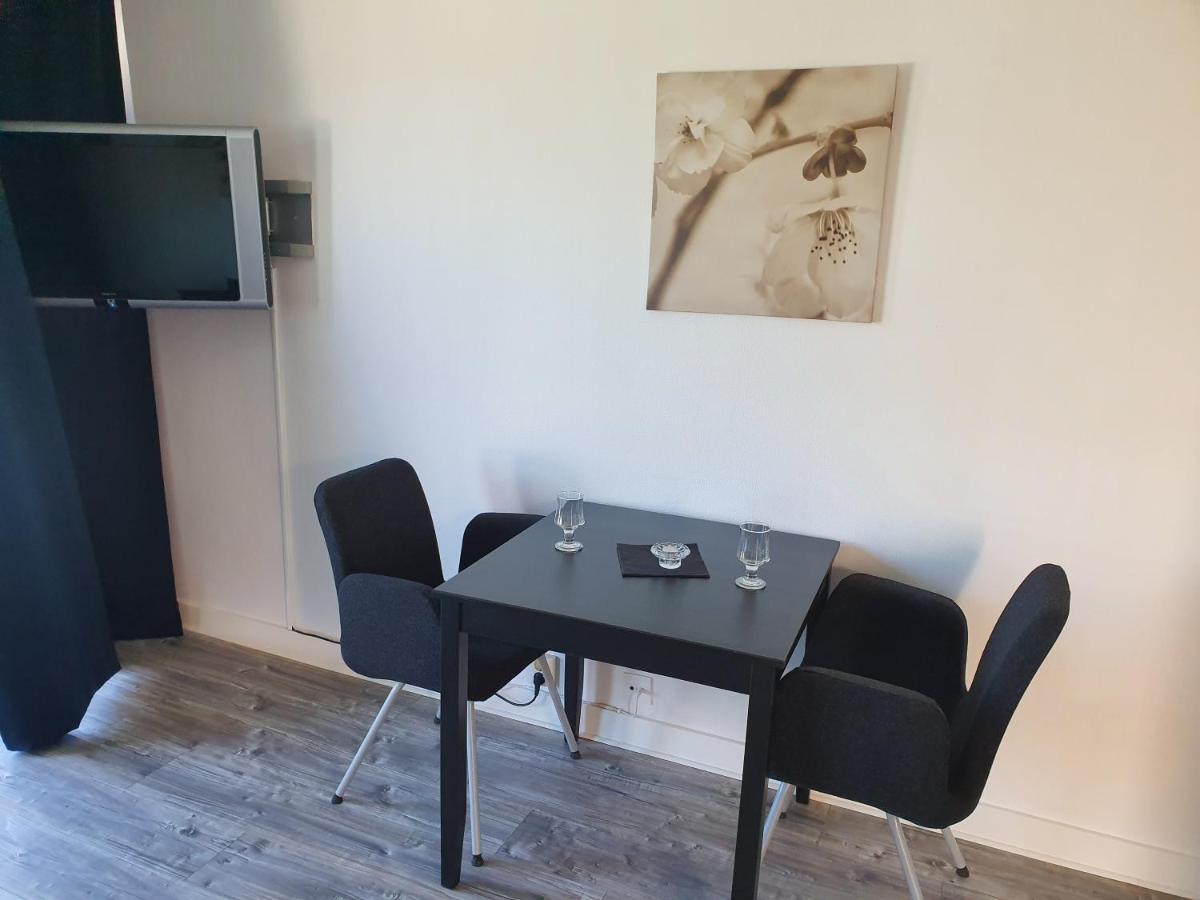 Hotell Dalsland Ed Εξωτερικό φωτογραφία